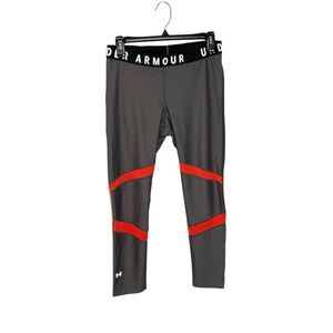 NWT Under Armour CoolSwitch compression leggings - gray with red stripes - L